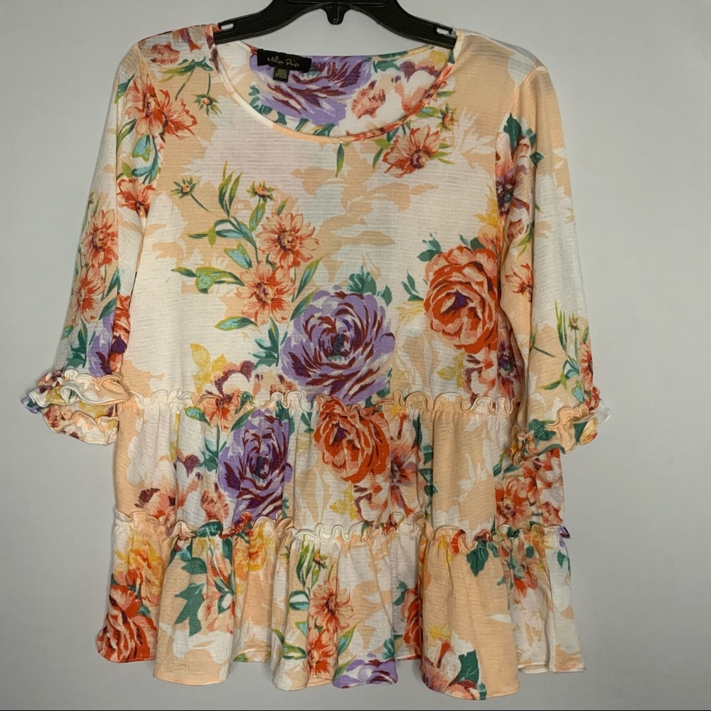 Medium floral ladies top